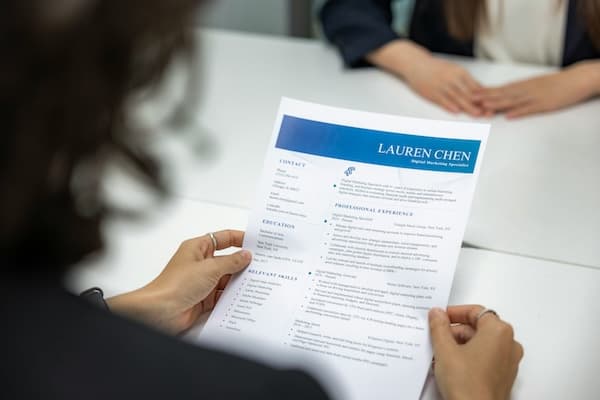 The Complete Guide to Canadian CV Format in 2025